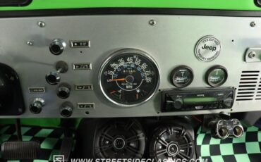 Jeep-CJ-1985-Green-Black-130589-37