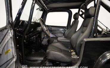 Jeep-CJ-1986-Black-Black-4881-4