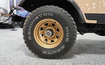 Jeep-CJ-5-1978-Tan-Tan-152123-7