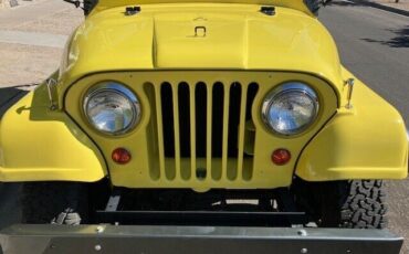 Jeep-CJ-Cabriolet-1968-Yellow-Gray-76-3