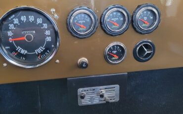 Jeep-CJ-Cabriolet-1969-Brown-Black-2-8