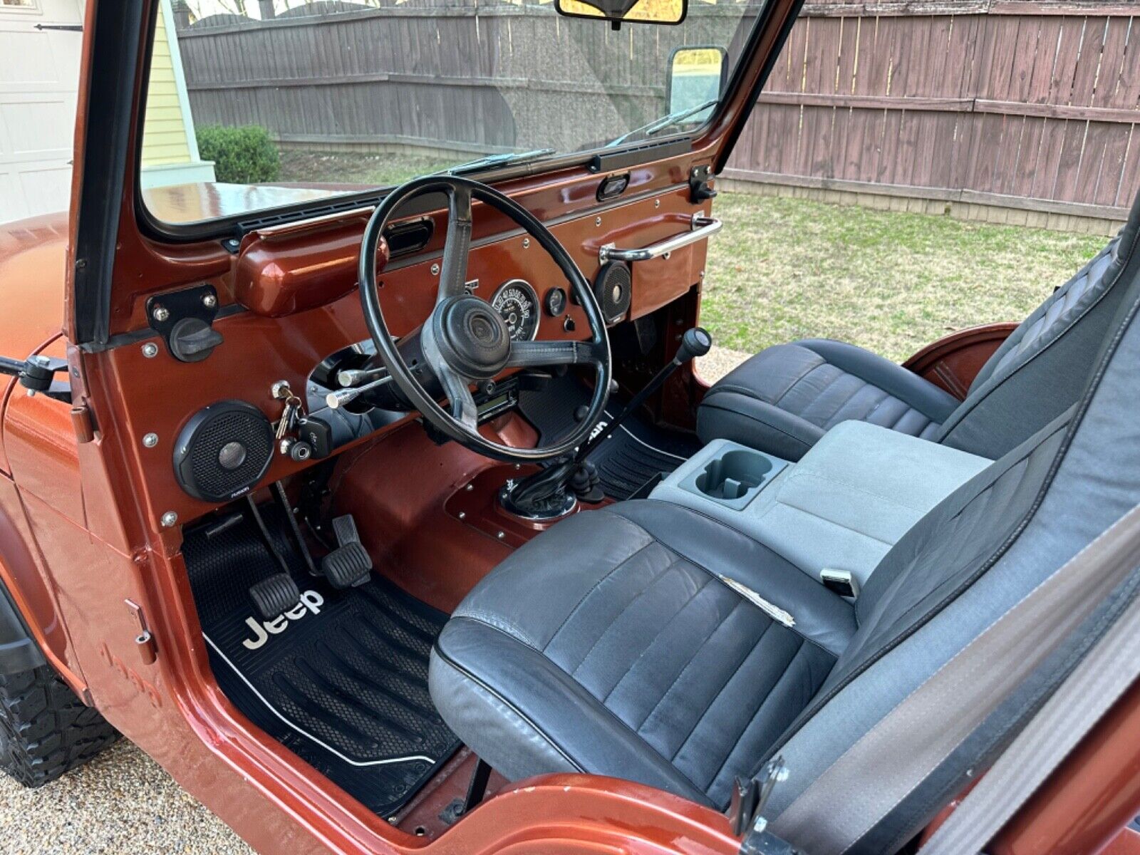 Jeep-CJ-Cabriolet-1976-Metallic-Copper-Gray-and-Black-123844-31