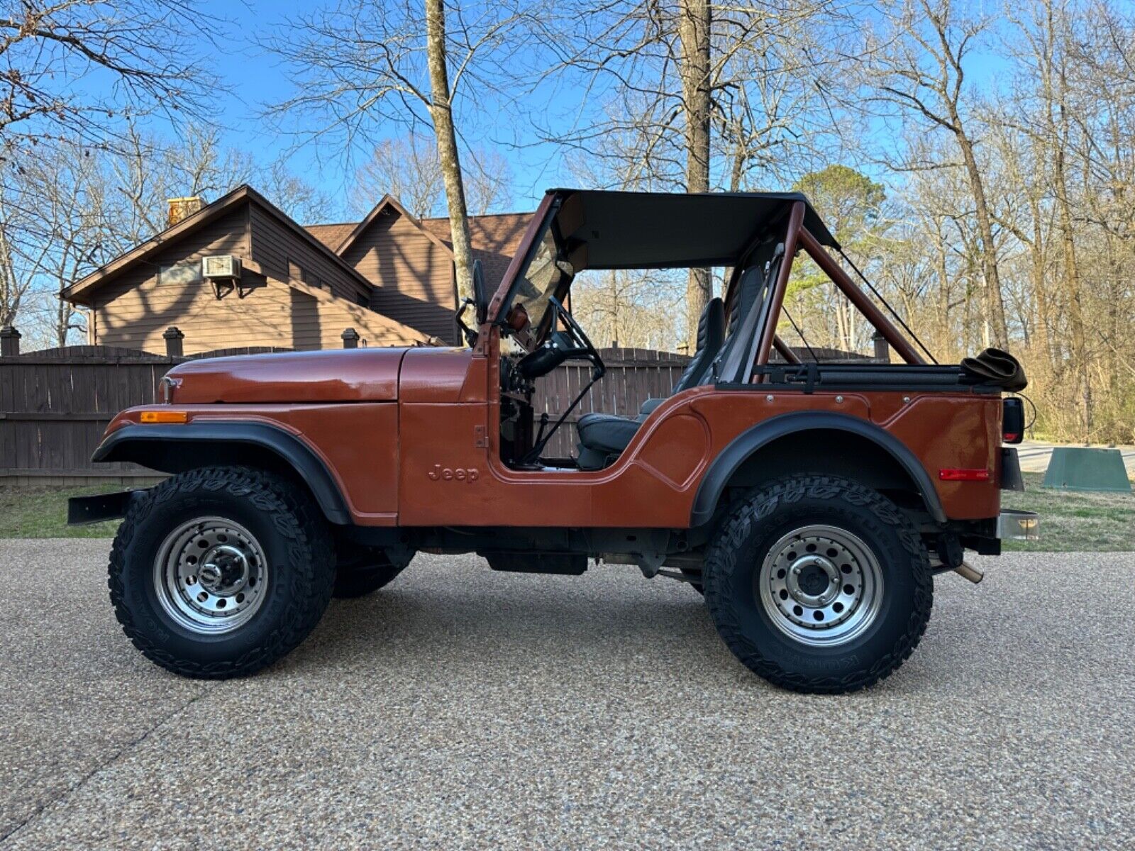 Jeep-CJ-Cabriolet-1976-Metallic-Copper-Gray-and-Black-123844-8