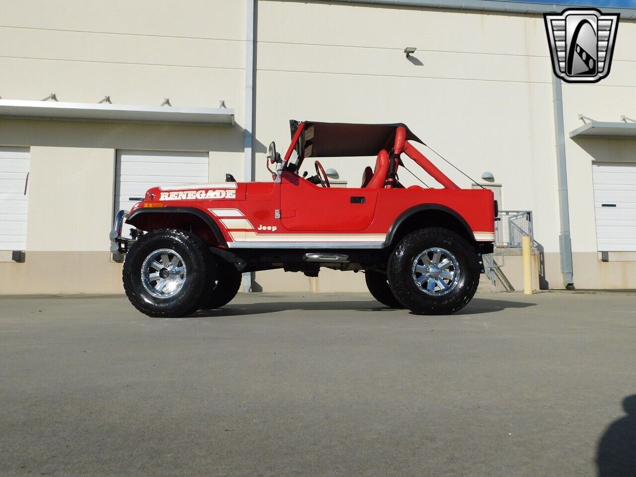 Jeep-CJ-Cabriolet-1982-Red-Red-165519-10