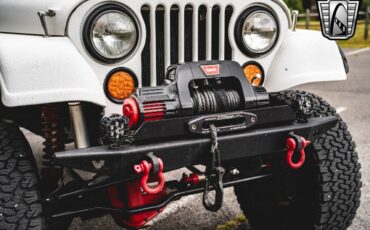 Jeep-CJ-Cabriolet-1982-White-Black-243400-11