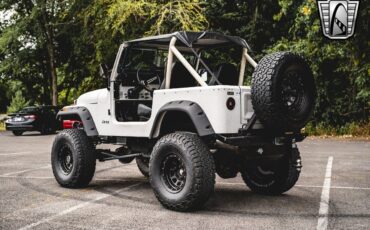 Jeep-CJ-Cabriolet-1982-White-Black-243400-4