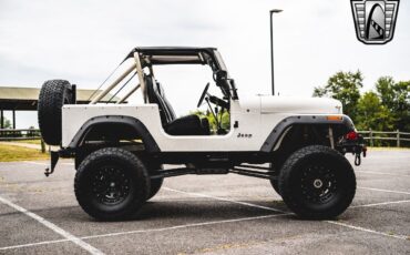 Jeep-CJ-Cabriolet-1982-White-Black-243400-7