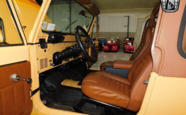 Jeep-CJ-Cabriolet-1982-Yellow-Tan-131936-6