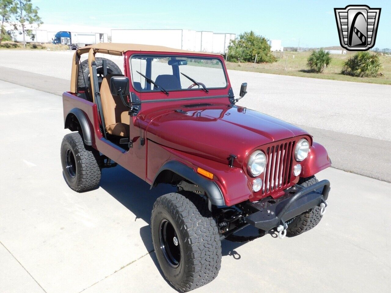 Jeep-CJ-Cabriolet-1984-Maroon-Tan-523-4