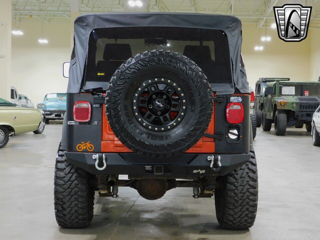 Jeep-CJ-Pickup-1982-Orange-Black-19790-4