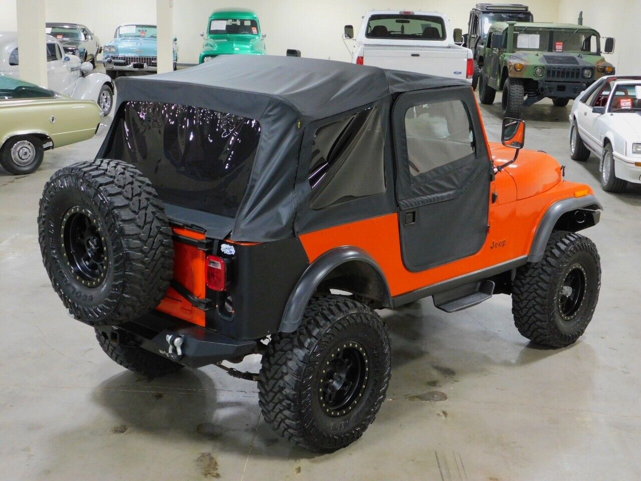 Jeep-CJ-Pickup-1982-Orange-Black-19790-5