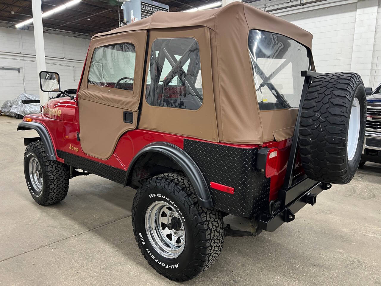 Jeep-CJ-SUV-1979-Red-Black-14742-3