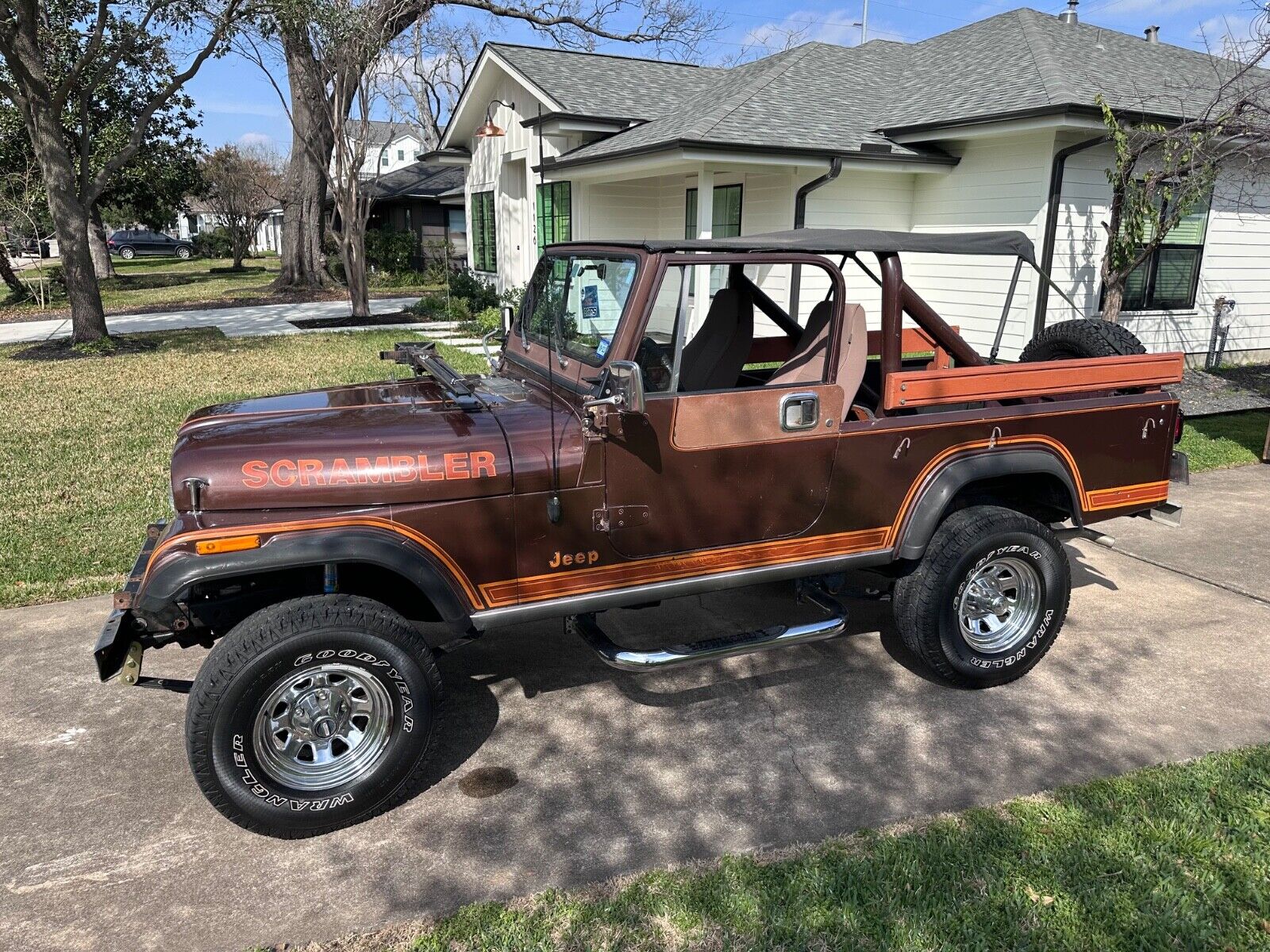 Jeep-CJ-SUV-1982-Brown-Brown-254276-3