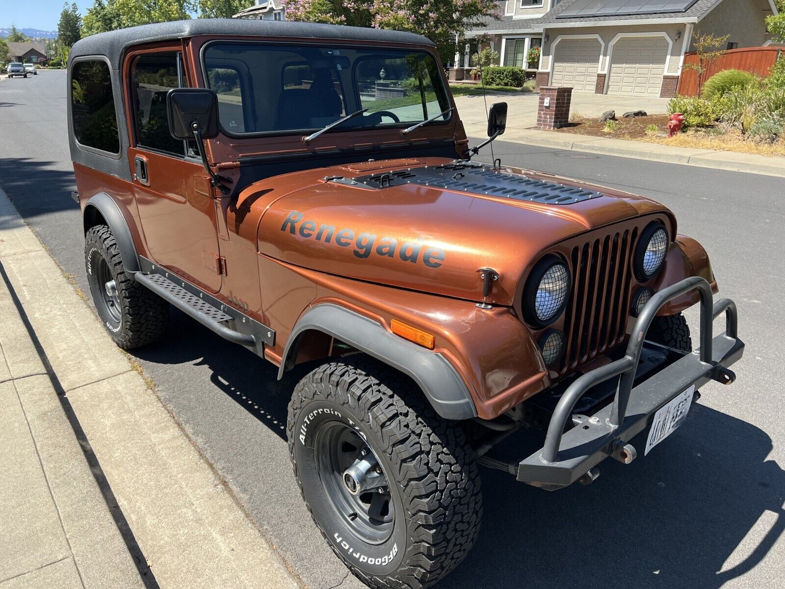 Jeep-CJ-SUV-1985-Orange-Black-248000-2