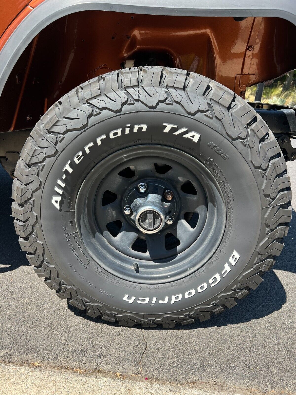 Jeep-CJ-SUV-1985-Orange-Black-248000-3