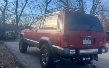 Jeep-Cherokee-1990-red-249448-3