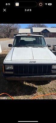 Jeep-Cherokee-1993-White-393391-2