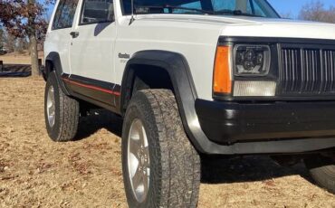 Jeep-Cherokee-1994-white-234964-1