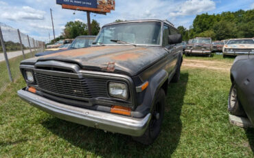 Jeep-Cherokee-SUV-1979-Gray-Black-172673-2