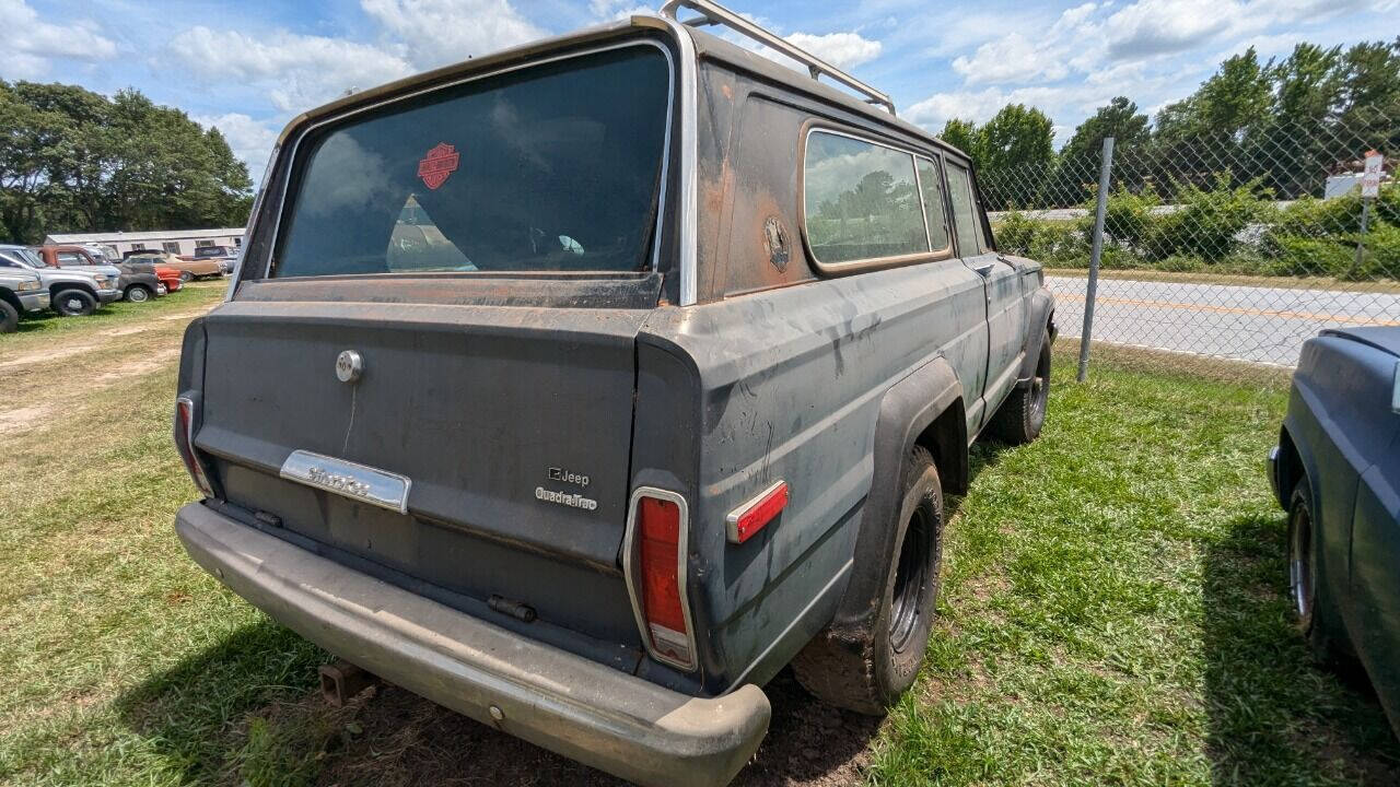 Jeep-Cherokee-SUV-1979-Gray-Black-172673-3