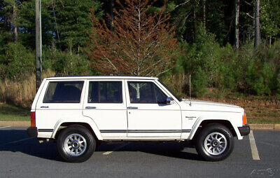 Jeep-Cherokee-SUV-1987-White-Burgundy-253449-5