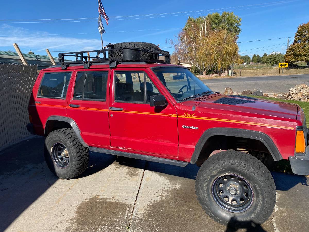 Jeep-Cherokee-sport-1991-red-185074-4