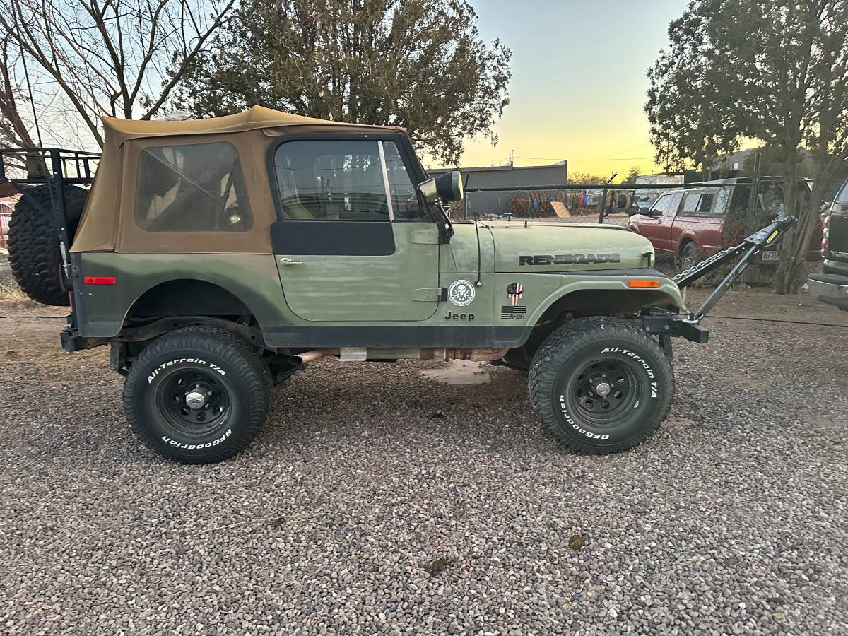 Jeep-Cj-7-1979-green-144841-9