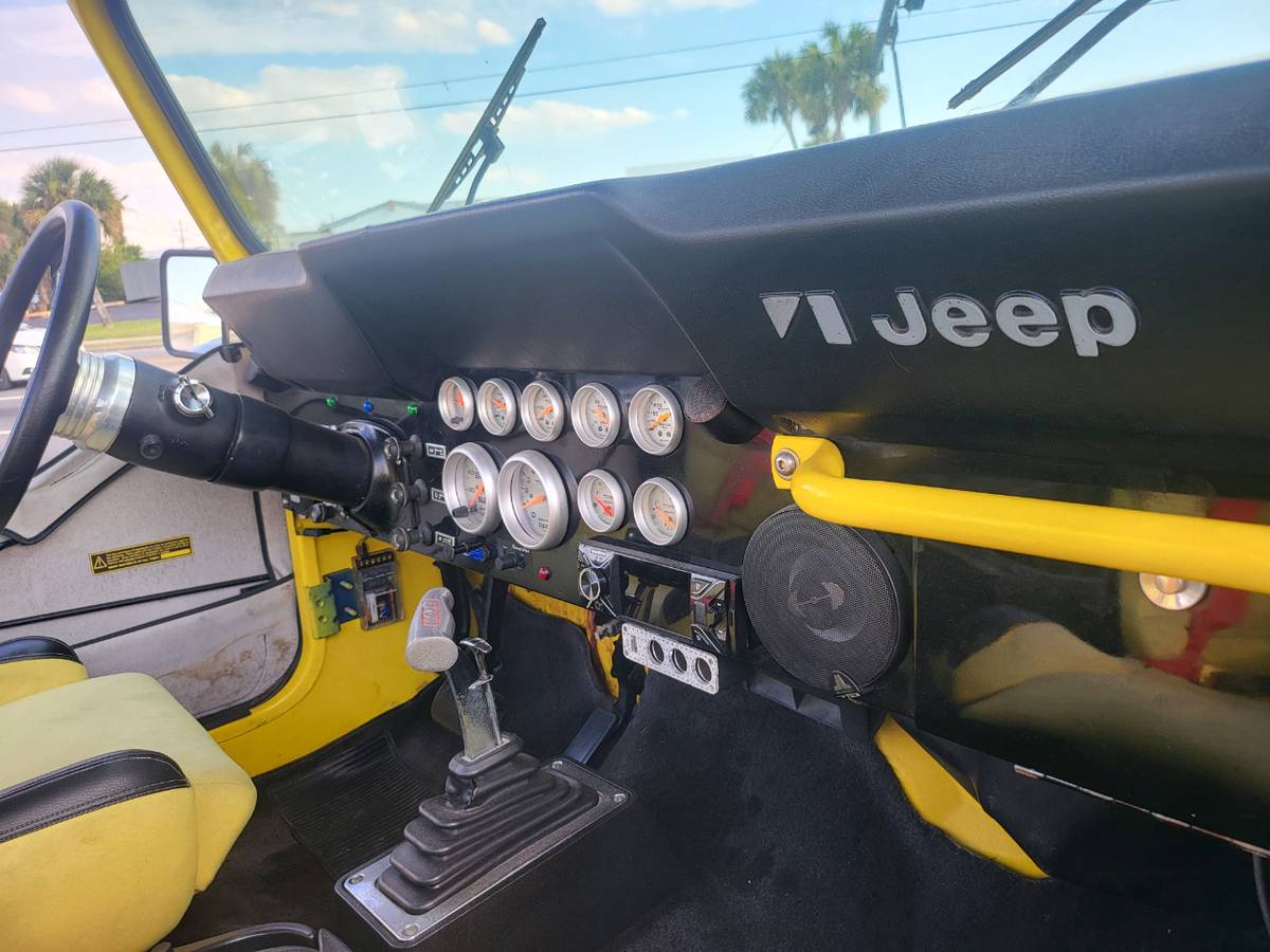 Jeep-Cj-7-1979-yellow-2-12