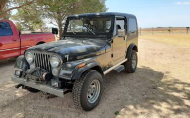 Jeep-Cj-7-1985-black-123919