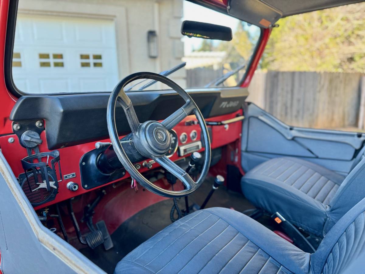 Jeep-Cj-7-1985-red-196814-4