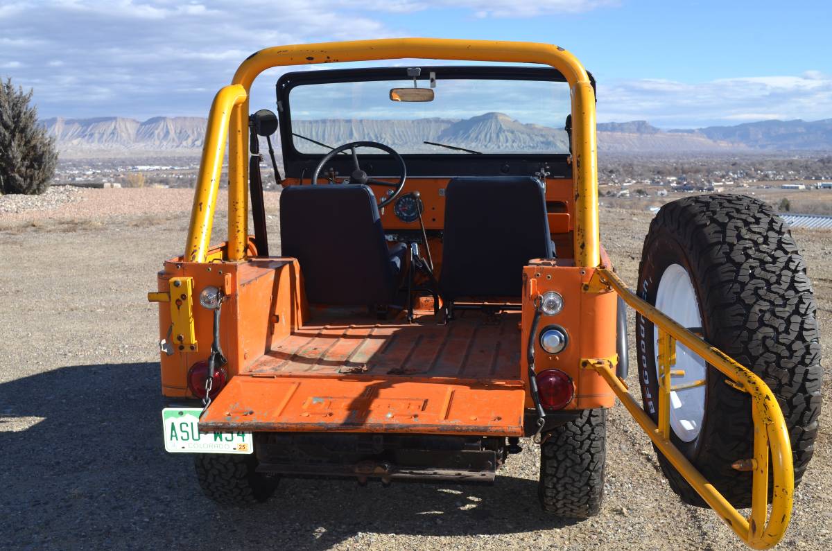 Jeep-Cj5-1971-orange-92-9