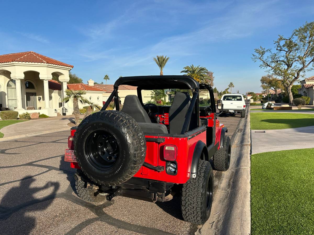 Jeep-Cj7-1986-red-267643-3