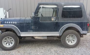 Jeep-Cj7-laredo-1981-60350