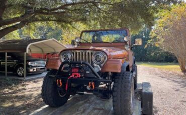 Jeep-Cj7-renegade-1983-orange-16092-1