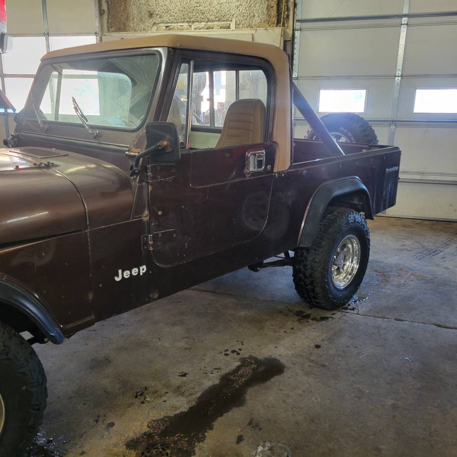 Jeep-Cj8-scrambler-1983-brown-32-10