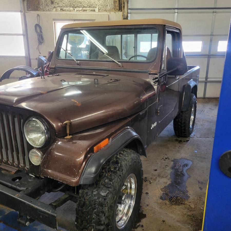 Jeep-Cj8-scrambler-1983-brown-32-11