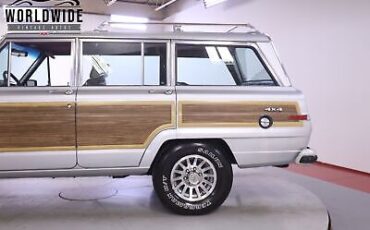 Jeep-Grand-Wagoneer-1988-Other-Other-234053-9