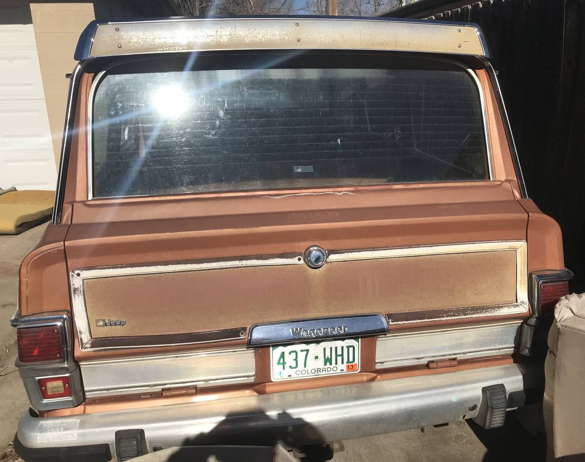 Jeep-Grand-wagoneer-1983-168435-3