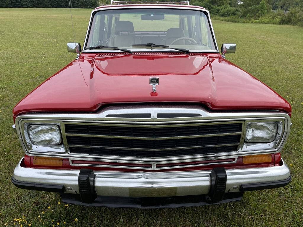 Jeep-Grand-wagoneer-1987-red-201168-7