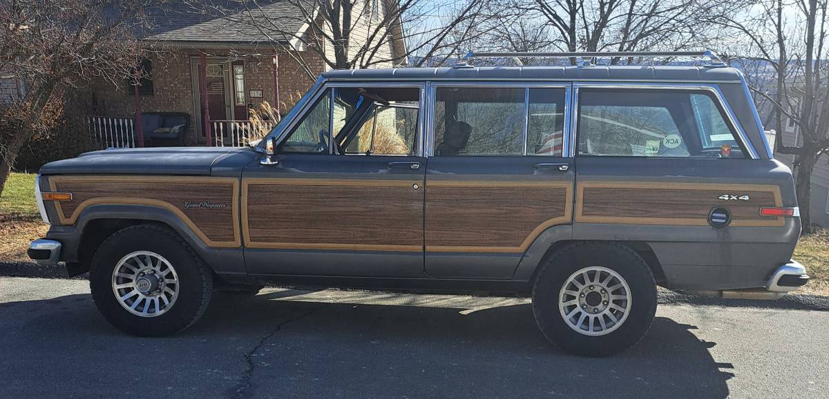 Jeep-Grand-wagoneer-1989-grey-290655-14