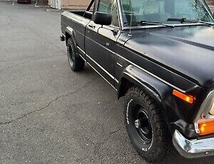 Jeep-J10-1975-Black-157716-1