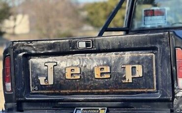 Jeep-J10-1975-Black-157716-7