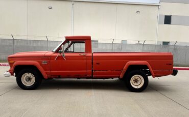 Jeep-J10-1975-Orange-Black-122862-1