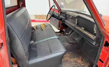 Jeep-J10-1975-Orange-Black-122862-31