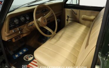 Jeep-J10-Pickup-1983-Green-Beige-97317-4