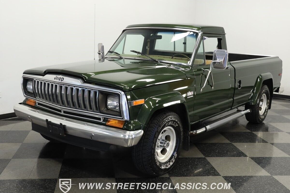 Jeep-J10-Pickup-1983-Green-Beige-97317-5