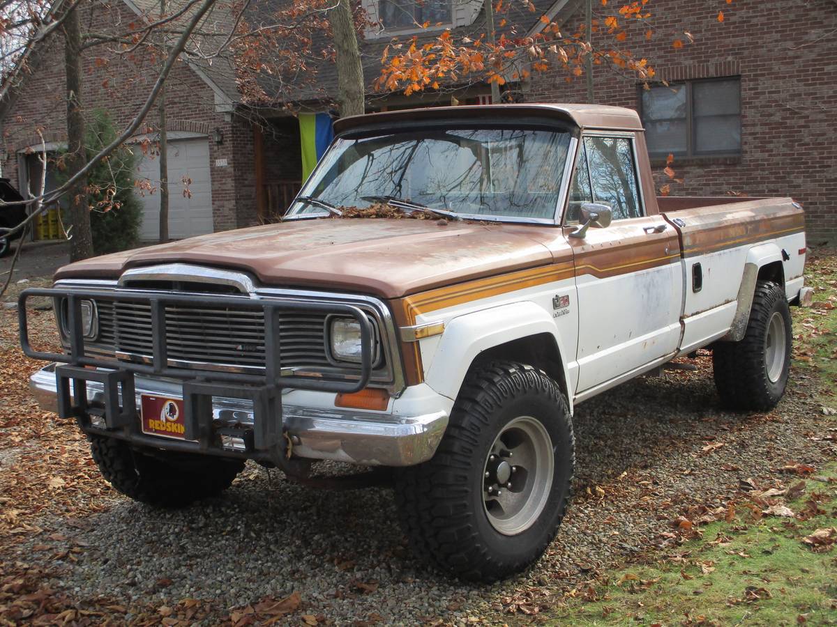 Jeep-J20-1979-custom-194730-1