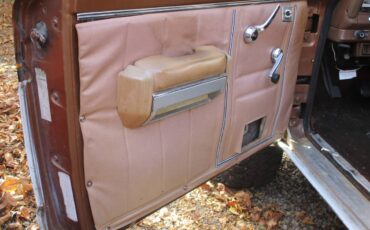 Jeep-J20-1979-custom-194730-20