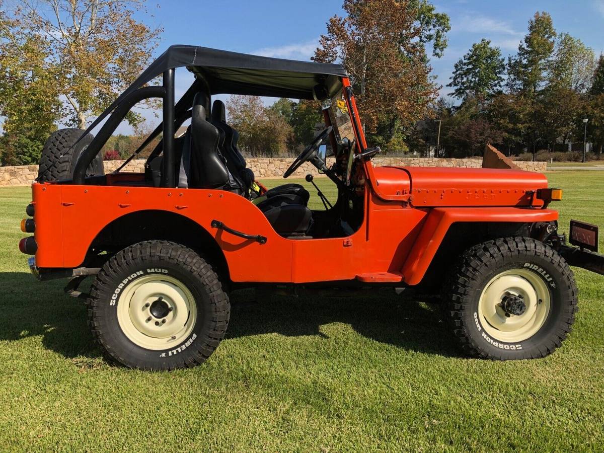 Jeep-J54-diesel-1981-orange-96560-5