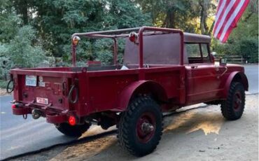 Jeep-Kaiser-1967-red-38626-1